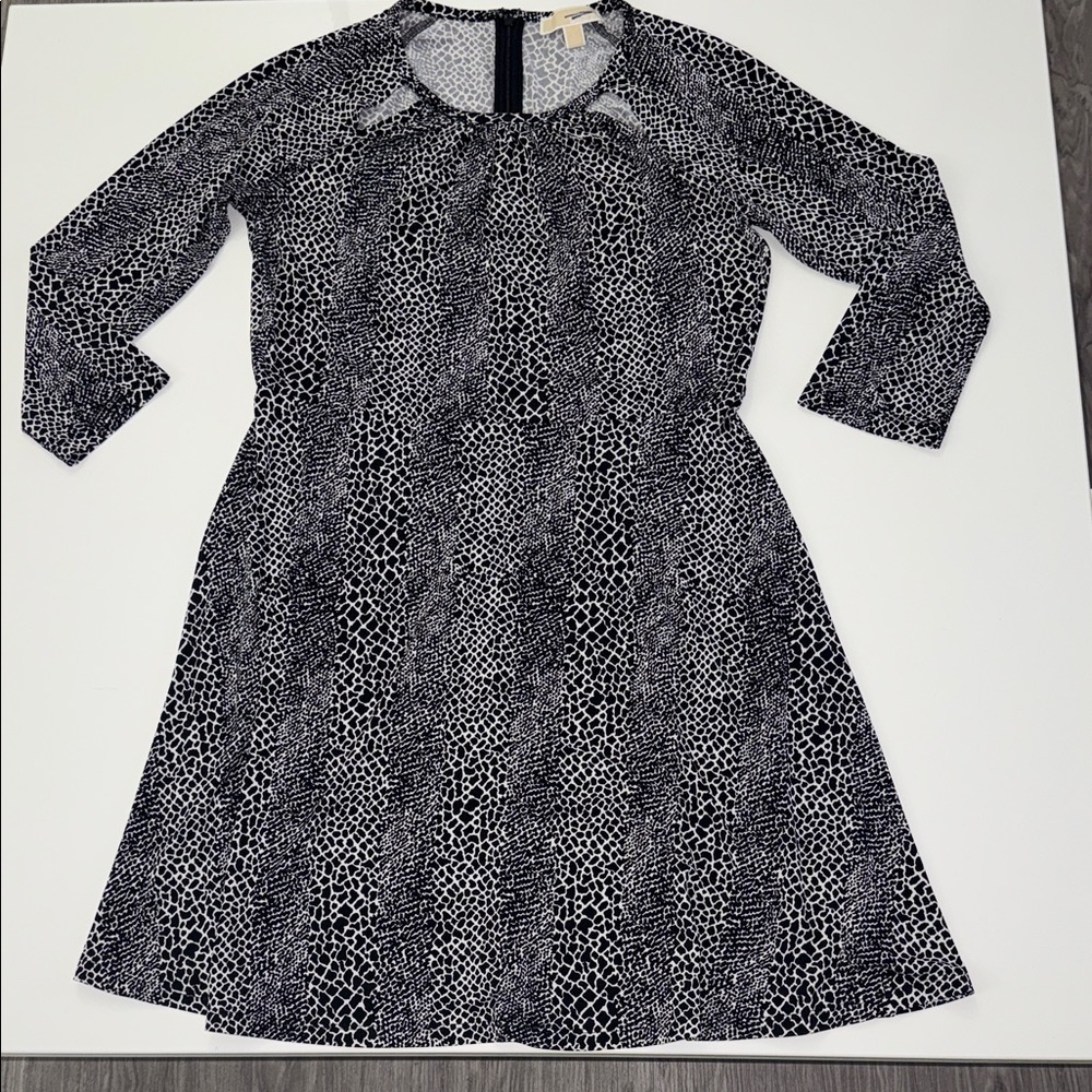 Michael Kors, Size Large, black and white dress